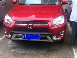 豐田RAV4豪華型自動(dòng)2.0 福州二手車市場(chǎng)的高性價(jià)比選擇